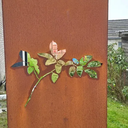 Semesterbostad La Maison D'ines *