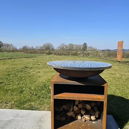 La Maison D'ines בית נופש נסון